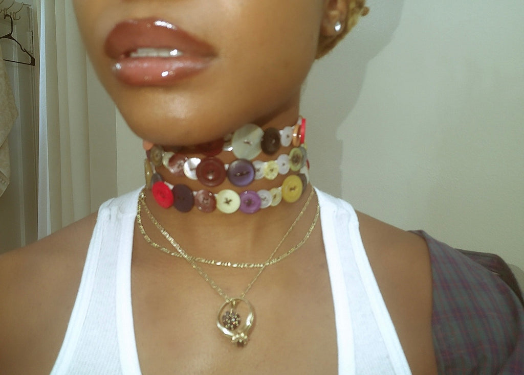 Button Choker
